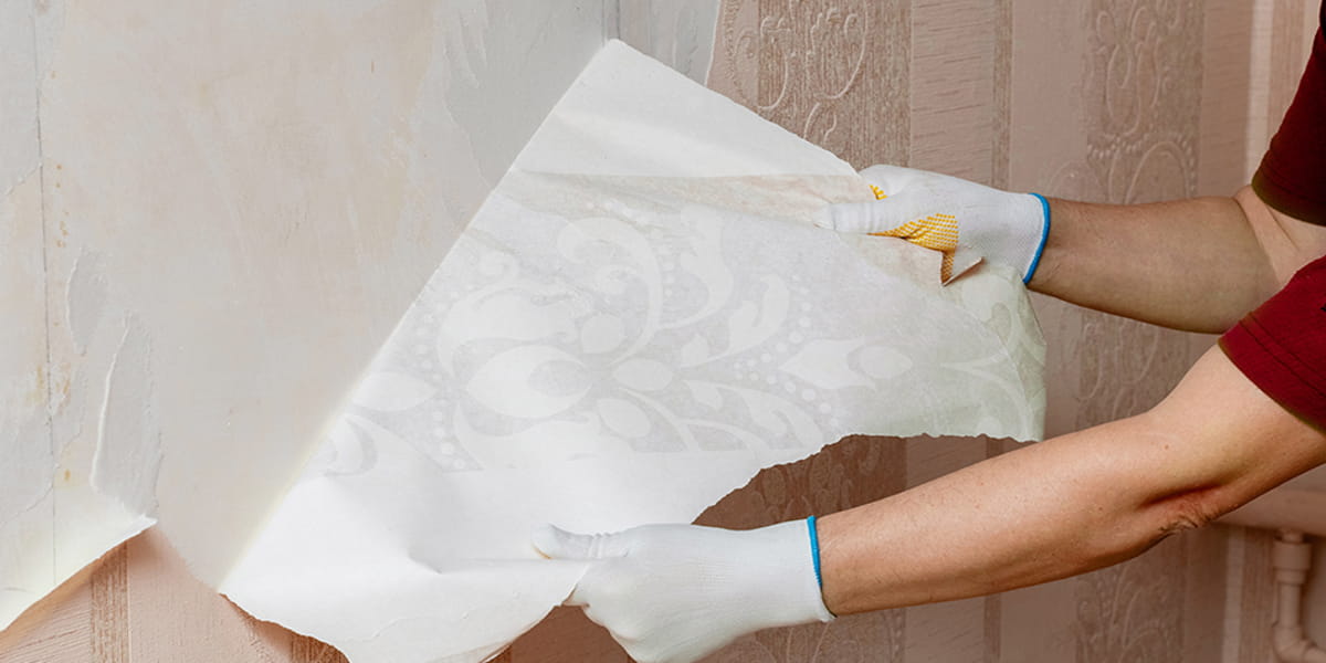 London Wallpaper removal service uk