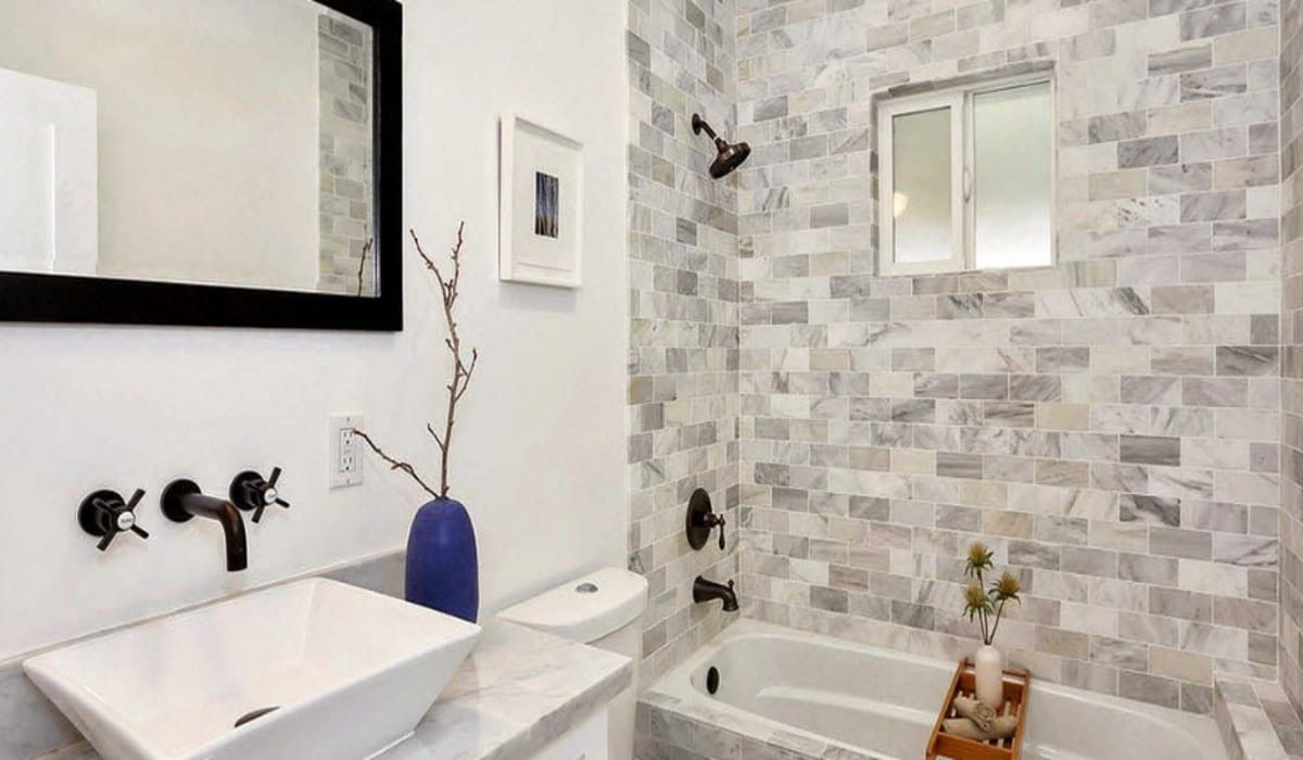 Bathroom Wall Tiling Service