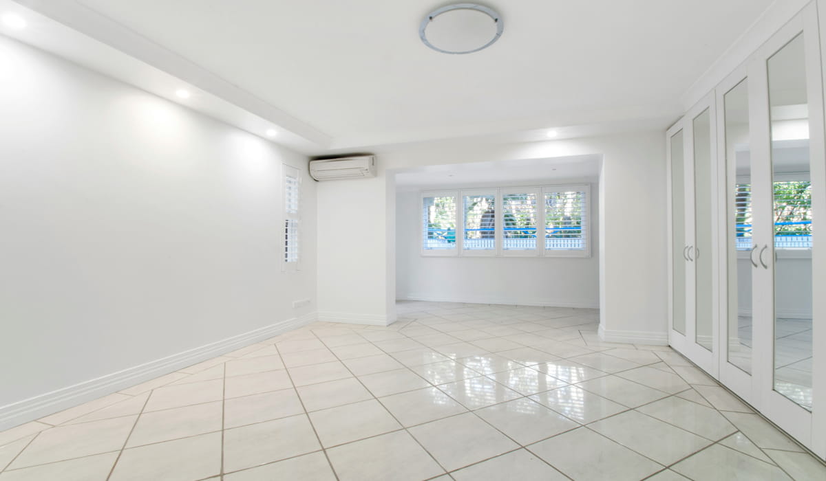 tile flooring installation London UK