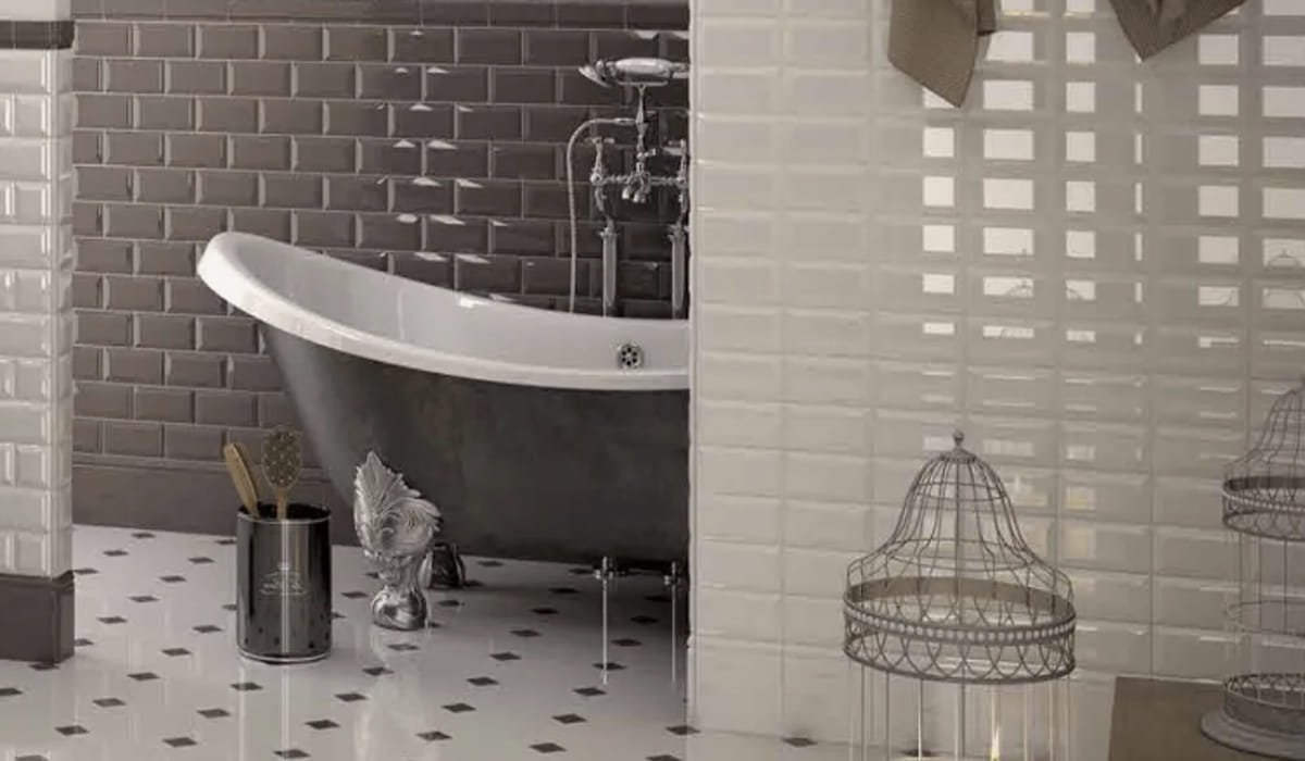 wall tiling bathroom