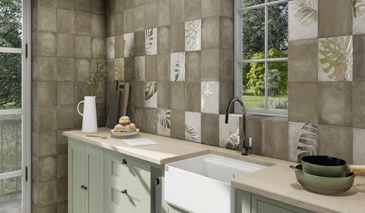 wall tiling kitchen project