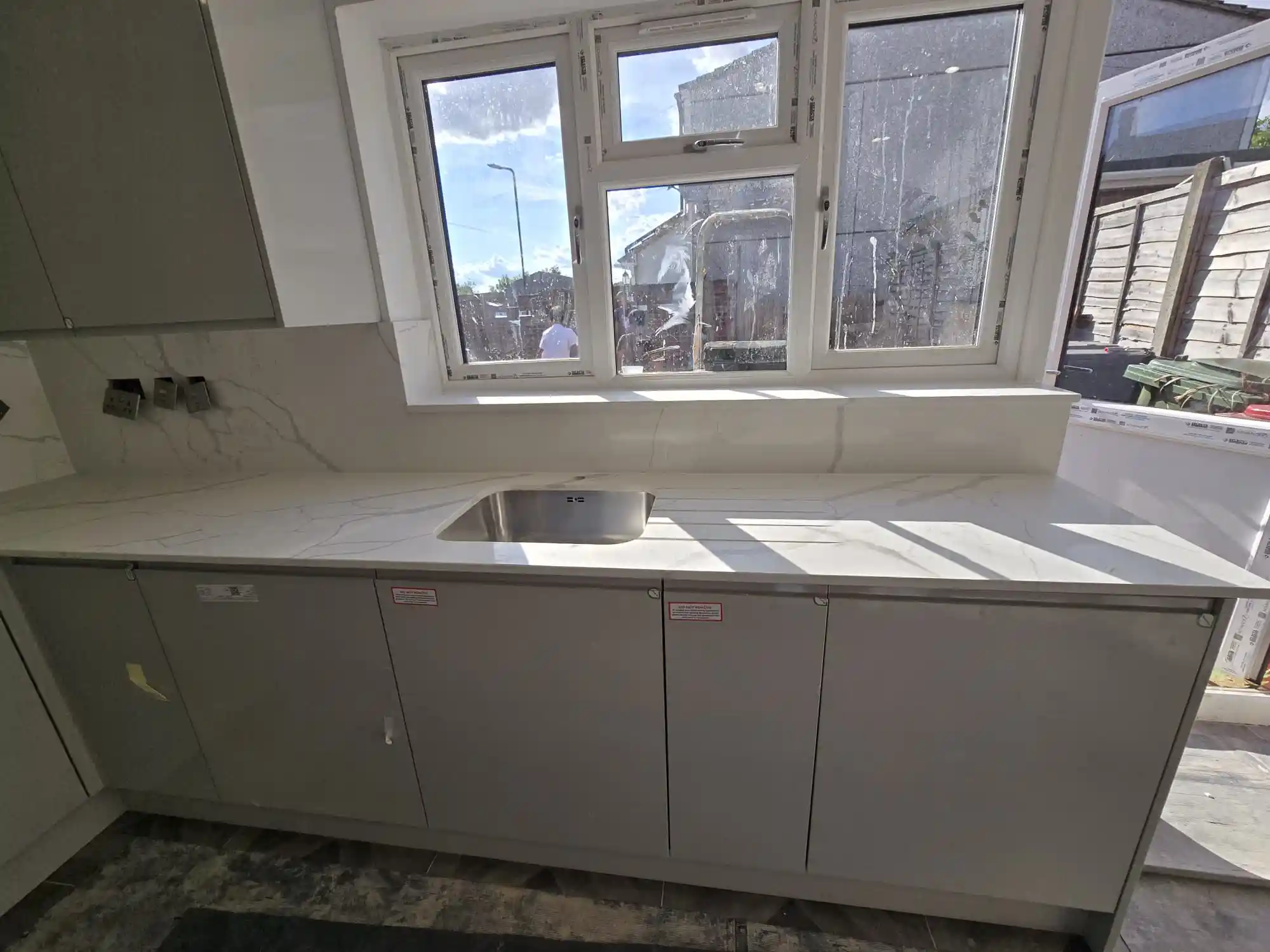 White kitchen cabinets