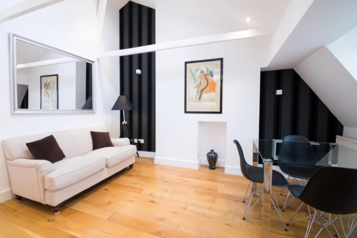 1 Bed Flat gallery 2